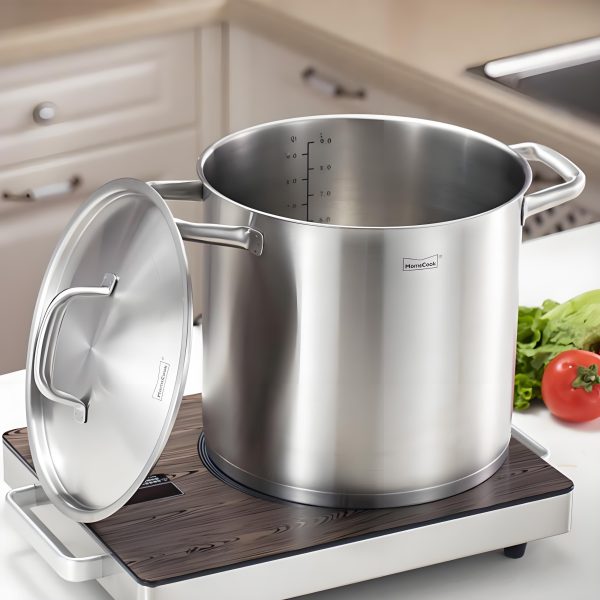 Versatile Durable Stainless Steel Stock Pot with Lid for Home Chefs, Soups and Stews - Image 4