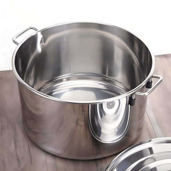 Versatile Durable Stainless Steel Stock Pot with Lid for Home Chefs, Soups and Stews - Image 3